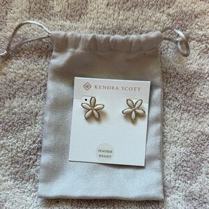Kendra Scott Gold Flower Stud Earrings
